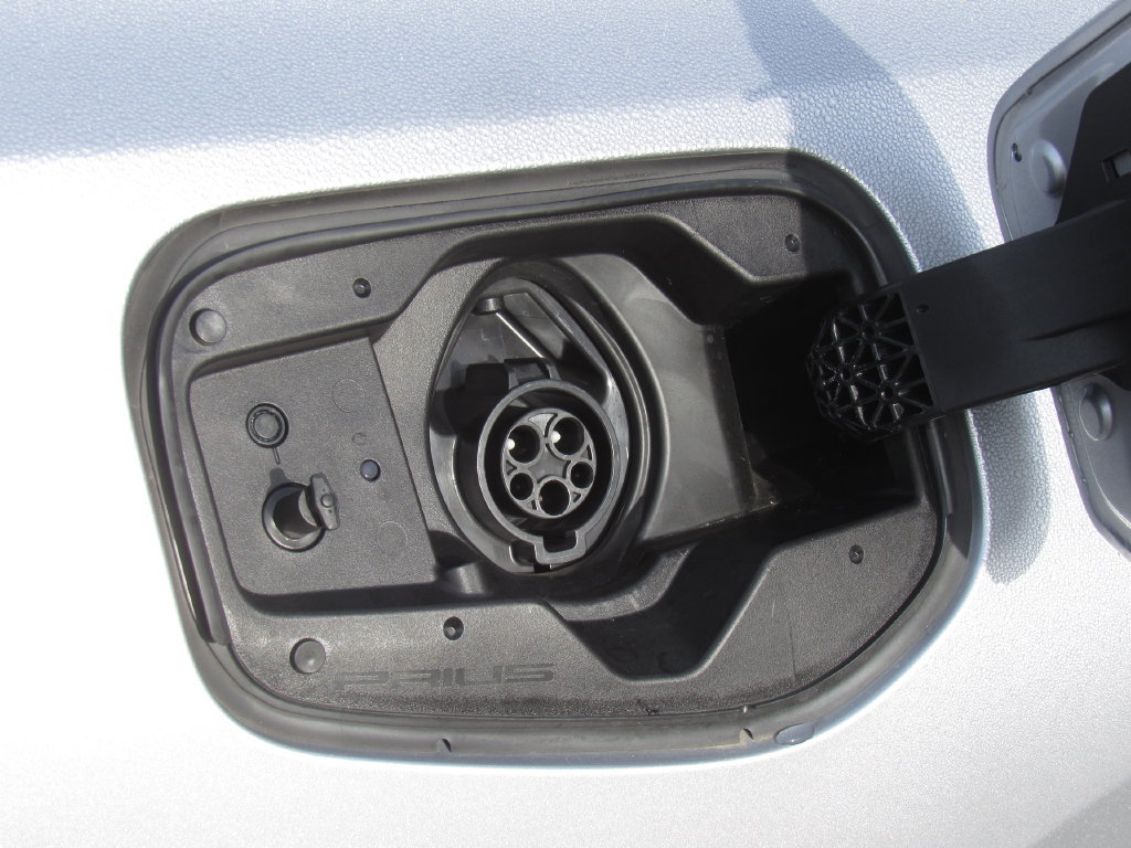 Certified 2024 Toyota Prius Prime FWD image 10