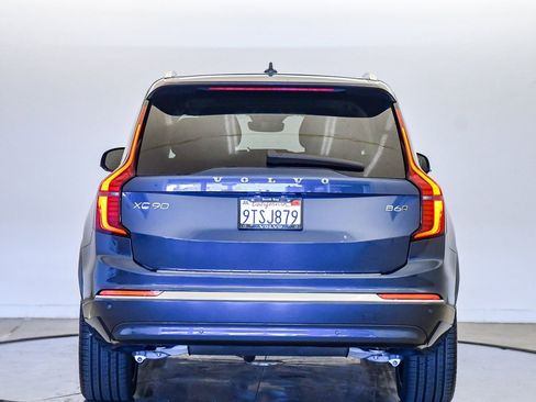 Certified 2025 Volvo XC90 B6 Plus w/ Protection Package Premier image 3