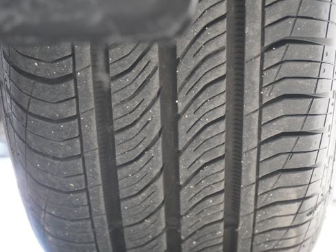 Used 2013 Toyota Corolla L image 22