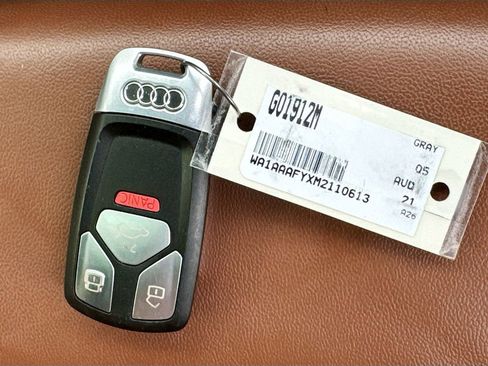 Used 2021 Audi Q5 2.0T Premium w/ Convenience Package image 39