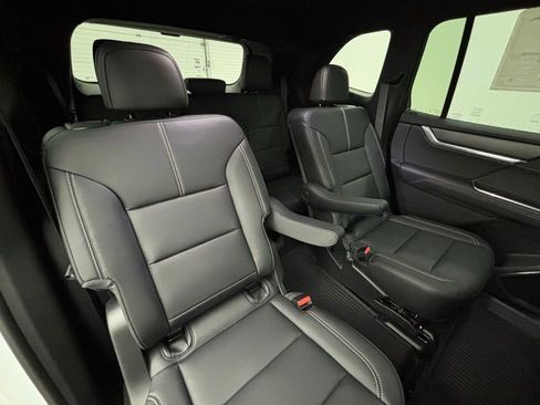 New 2026 GMC Acadia Elevation w/ Elevation Premium Package image 38