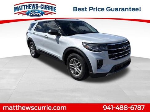 New 2026 Ford Explorer Active w/ Active Comfort Package image 1