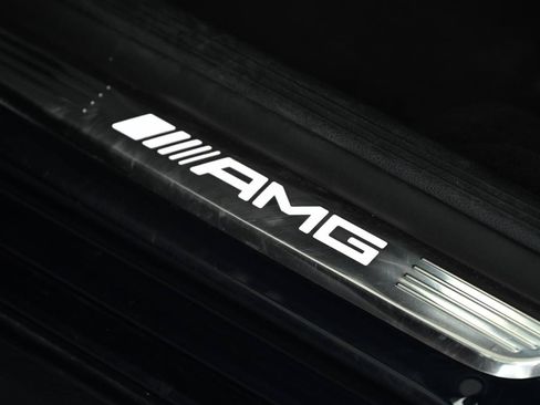 Used 2018 Mercedes-Benz E 63 AMG S image 19