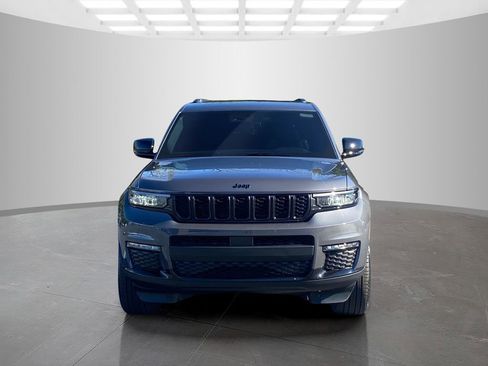 New 2025 Jeep Grand Cherokee L Limited image 4