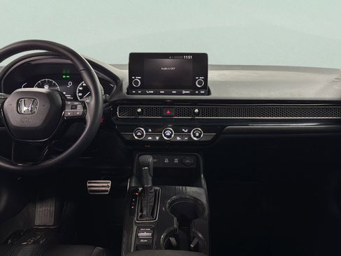Used 2025 Honda Civic Sport image 28