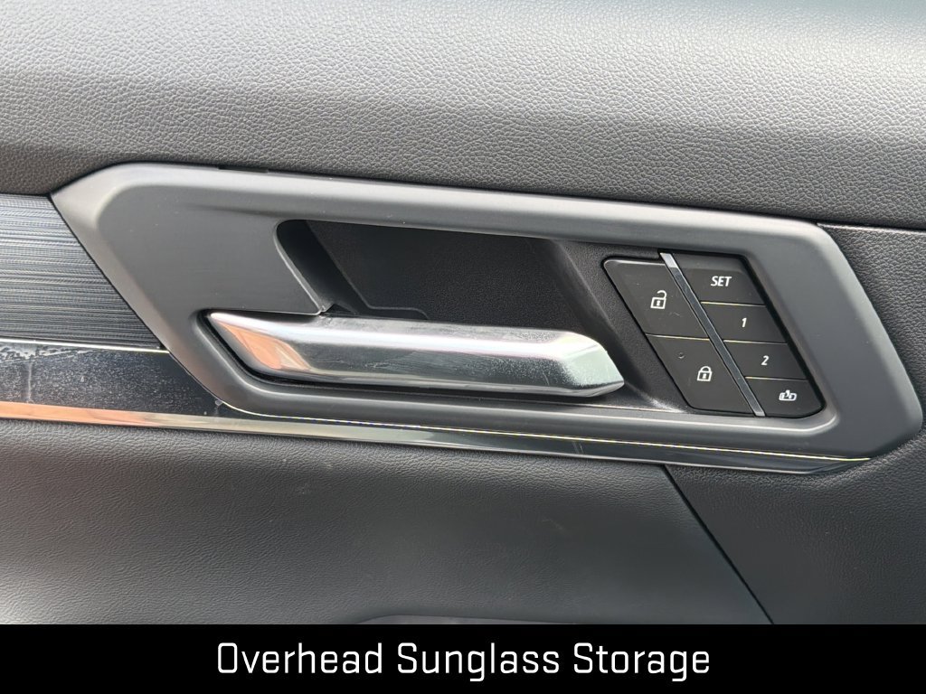 New 2027 GMC Terrain Elevation w/ Elevation Premium Package FWD image 15