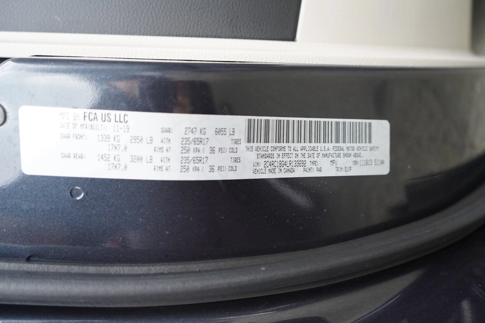 Used 2020 Chrysler Pacifica Touring-L FWD image 15