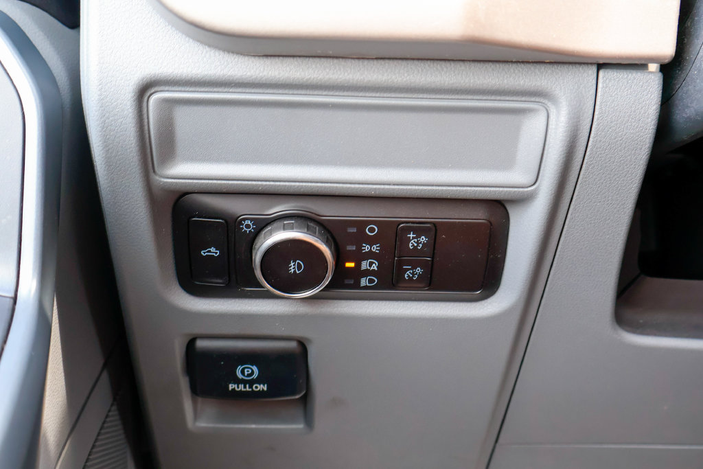 Used 2023 Ford F150 XLT AWD/4WD image 17