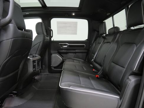New 2026 RAM 1500 Laramie AWD/4WD image 22