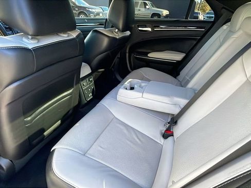 Used 2018 Chrysler 300 S w/ 300S Premium Group 2 image 16