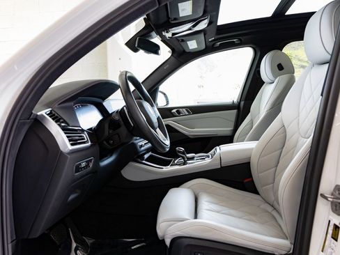 Certified 2023 BMW X5 sDrive40i w/ Premium Package image 14