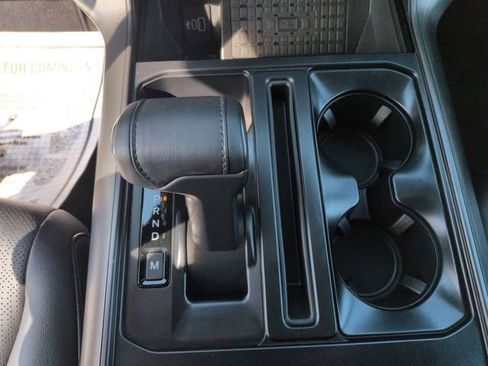 Used 2025 Ford F150 Lariat w/ Equipment Group 502A High AWD/4WD image 37