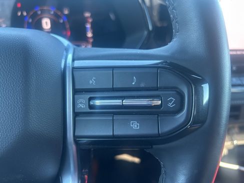 Used 2023 Chevrolet Colorado LT w/ LT Convenience Package II image 20