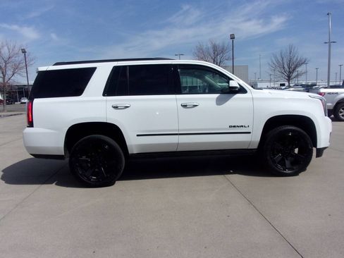 Used 2019 GMC Yukon Denali w/ Denali Ultimate Package AWD/4WD image 5