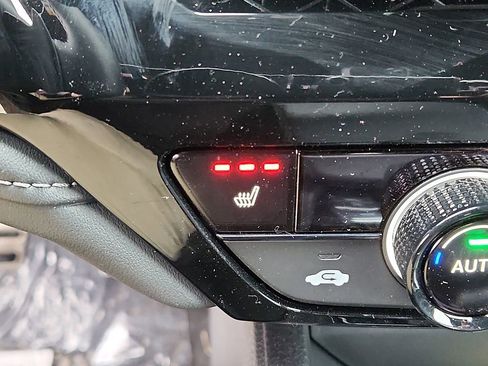 Used 2025 Honda Accord Sport image 13