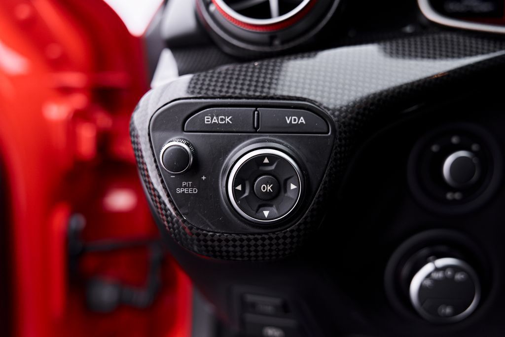 Used 2016 Ferrari F12 Berlinetta RWD image 68