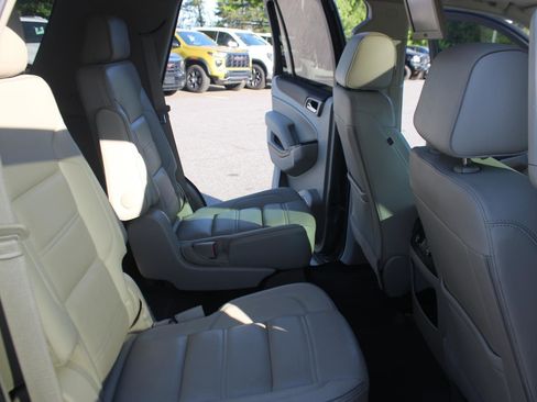 Used 2019 GMC Yukon Denali w/ Open Road Package AWD/4WD image 43