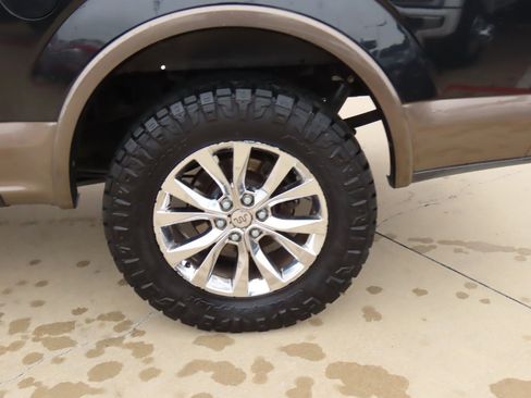 Used 2015 Ford F150 King Ranch w/ Equipment Group 601A Luxury image 16