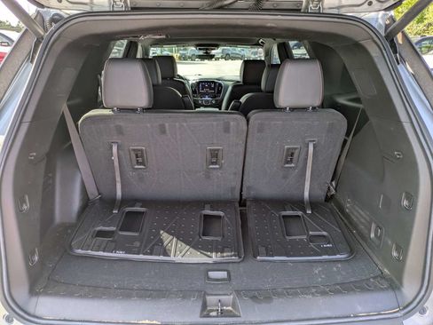 Used 2023 Chevrolet Traverse RS w/ LPO, Floor Liner Package FWD image 13