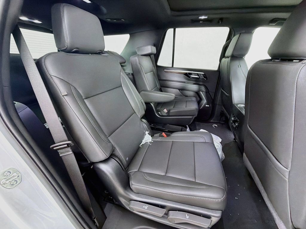 New 2026 Chevrolet Tahoe Z71 w/ Comfort Package AWD/4WD image 23
