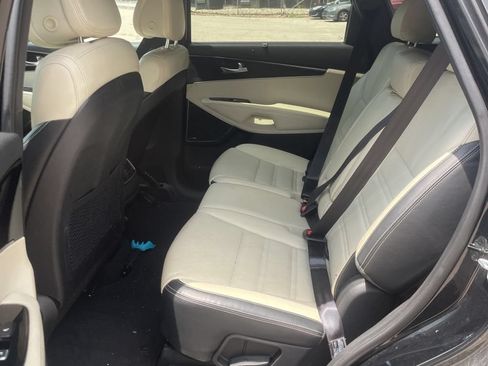 Used 2016 Kia Sorento SX AWD/4WD image 16