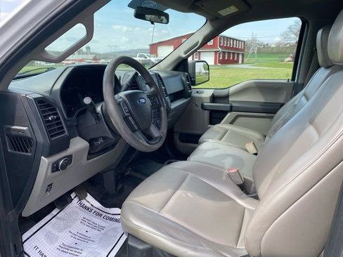 Used 2018 Ford F150 XL w/ Equipment Group 101A Mid AWD/4WD image 9