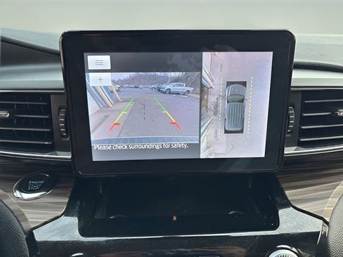 Used 2022 Ford Explorer Limited w/ Equipment Group 301A image 19