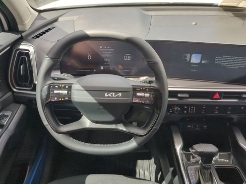 New 2026 Kia Sorento LX image 14