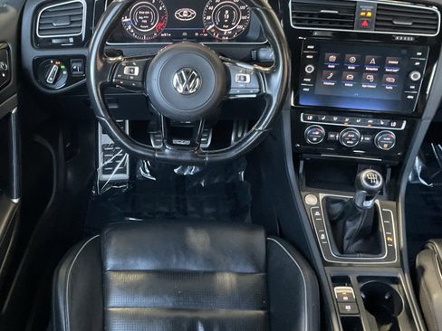 Used 2019 Volkswagen Golf R 4-Door AWD/4WD image 23