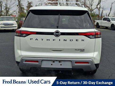 Used 2022 Nissan Pathfinder Platinum w/ Cargo Package image 10