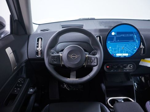 Used 2025 MINI Cooper Countryman S image 11