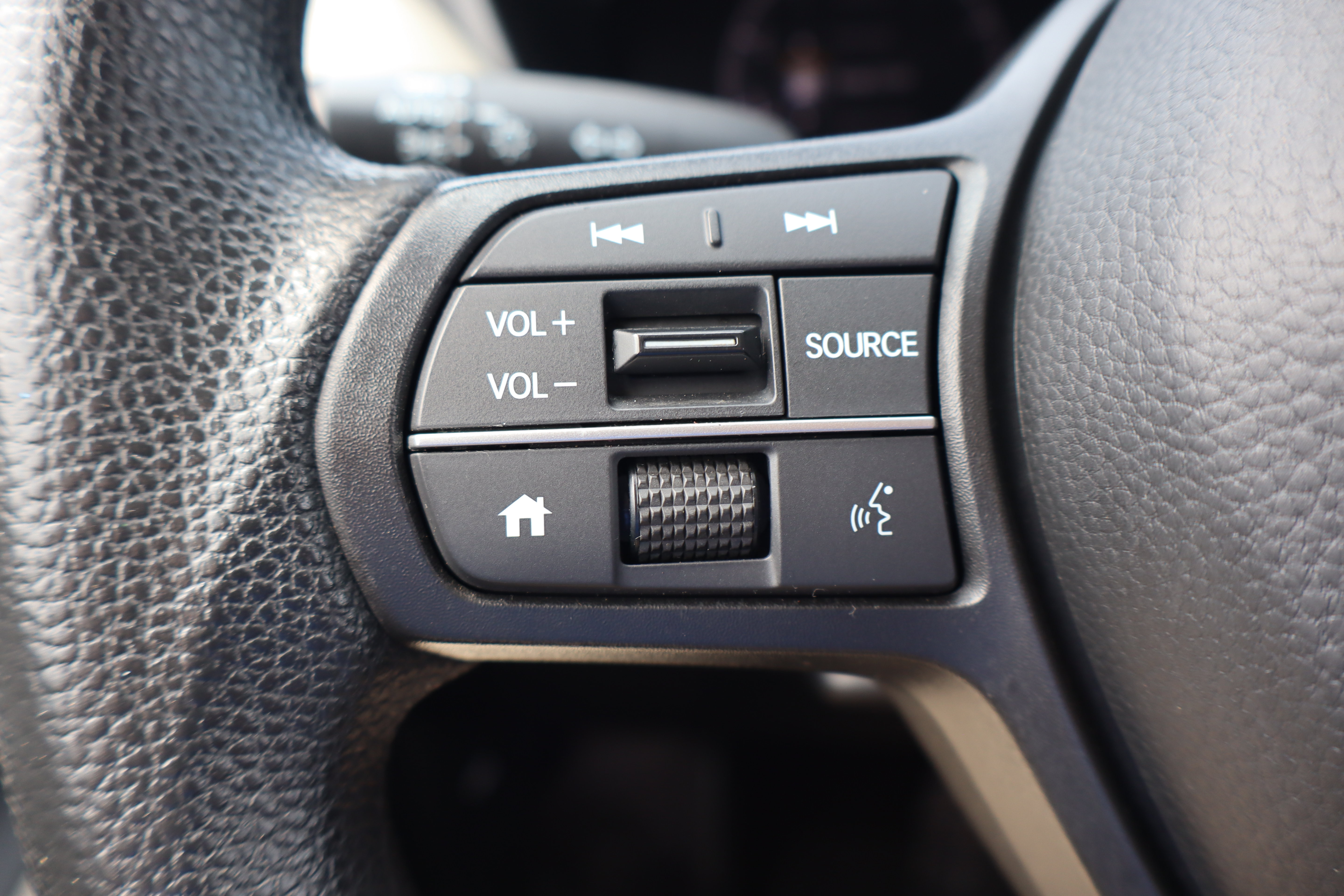 Used 2024 Honda HR-V LX image 16