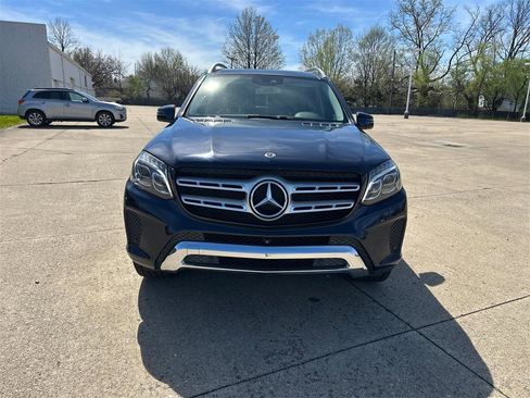 Used 2018 Mercedes-Benz GLS 450 4MATIC image 25