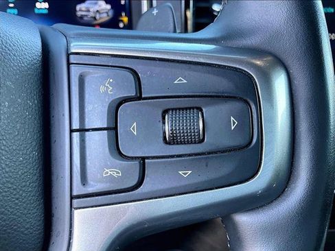 Used 2025 Chevrolet Silverado 1500 LT RWD image 21