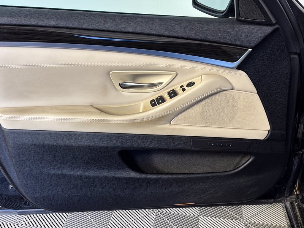 Used 2014 BMW 528i Sedan RWD image 14