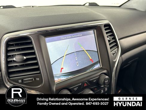 Used 2017 Jeep Grand Cherokee Altitude image 8