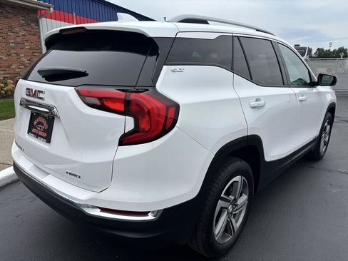 Used 2019 GMC Terrain SLT w/ Preferred Package AWD/4WD image 3