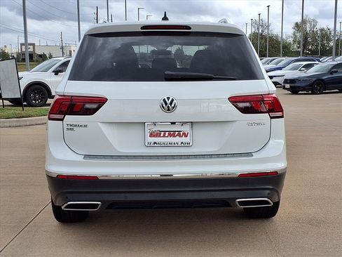 Used 2021 Volkswagen Tiguan SEL image 27