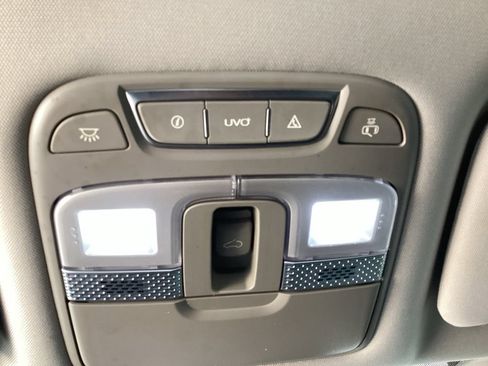 Used 2020 Kia Telluride S AWD/4WD image 76