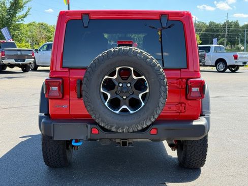 Used 2021 Jeep Wrangler Unlimited Rubicon 4xe w/ Steel Bumper Group AWD/4WD image 7