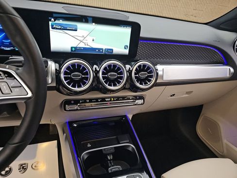 Used 2024 Mercedes-Benz EQB 300 4MATIC w/ Winter Package image 6