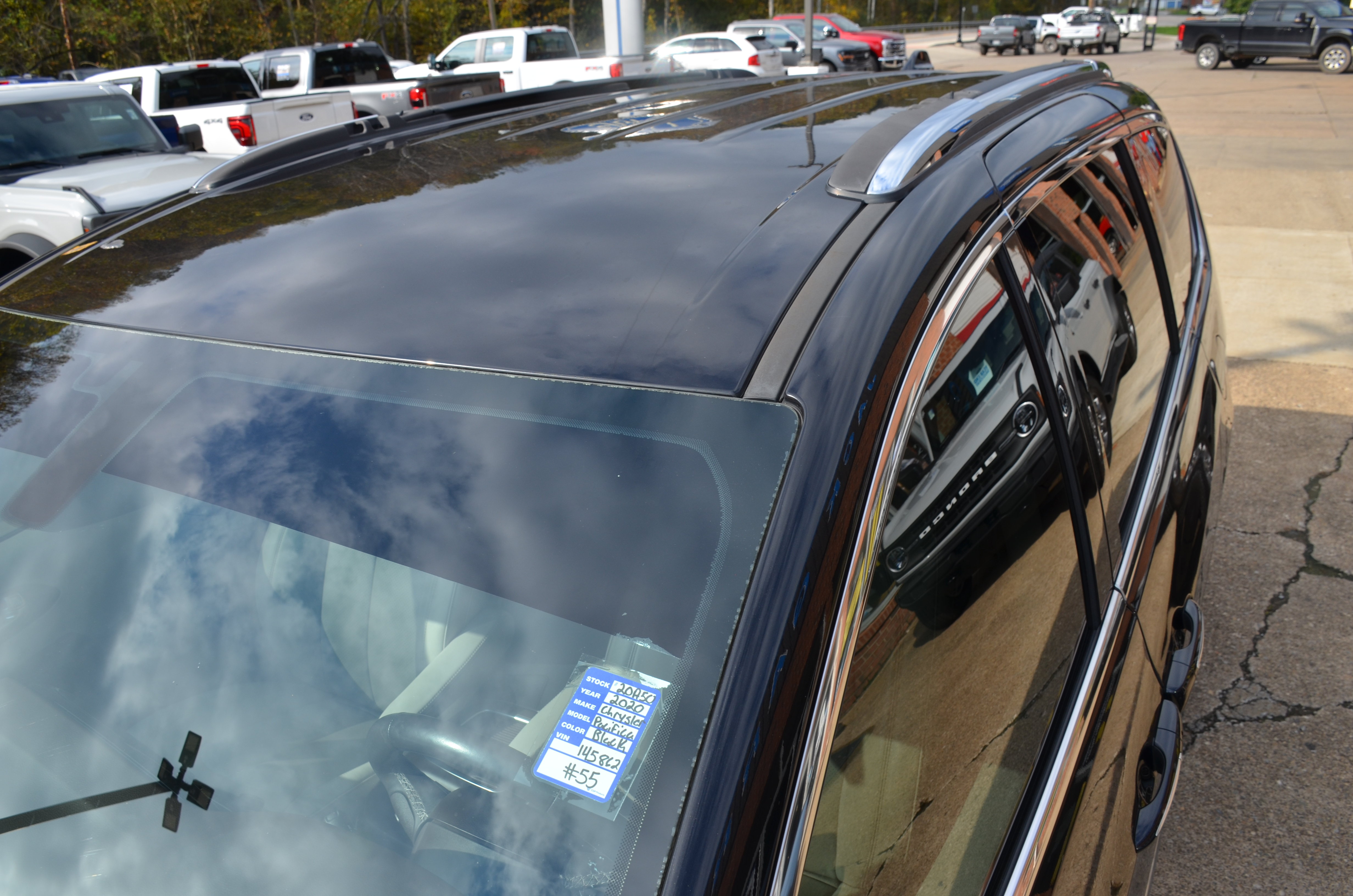 Used 2020 Chrysler Pacifica Touring-L Plus FWD image 20