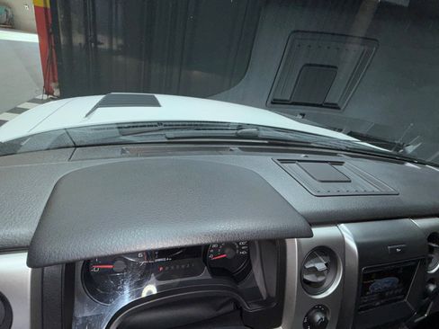 Used 2014 Ford F150 Raptor w/ Equipment Group 801A Luxury image 89