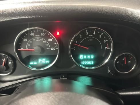 Used 2014 Jeep Wrangler Sport AWD/4WD image 11