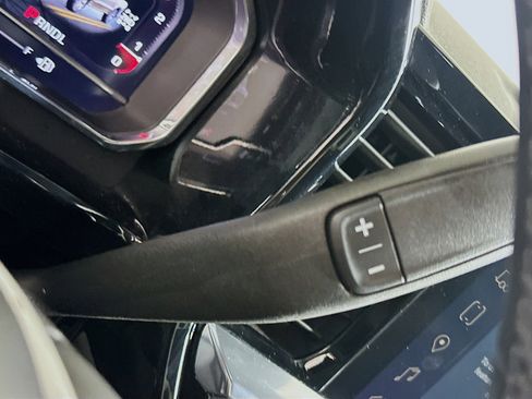 Used 2024 GMC Sierra 1500 Elevation image 25