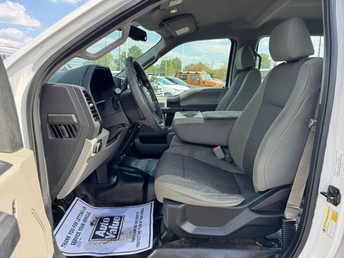 Used 2016 Ford F150 XL w/ Equipment Group 101A Mid AWD/4WD image 15