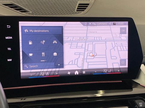 Used 2025 BMW X1 xDrive28i w/ Premium Package image 27