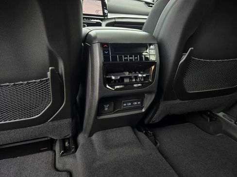 New 2026 Jeep Grand Cherokee L 4WD image 27