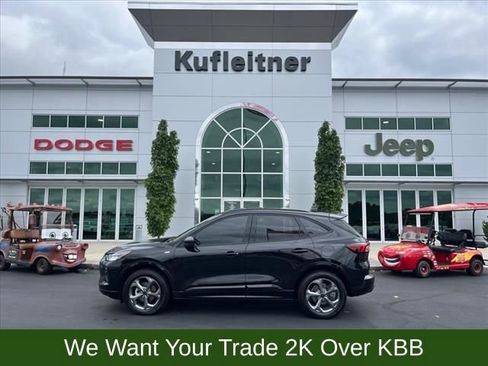 Used 2024 Ford Escape ST-Line image 1