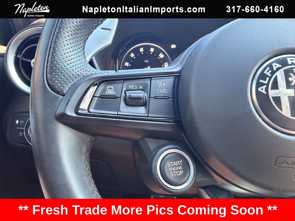 Used 2024 Alfa Romeo Giulia Veloce AWD/4WD image 19